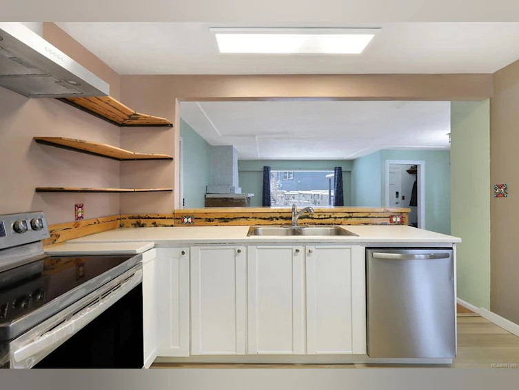 1568 E 10th Street, Courtenay, BC, V9N 7Z2 - 35