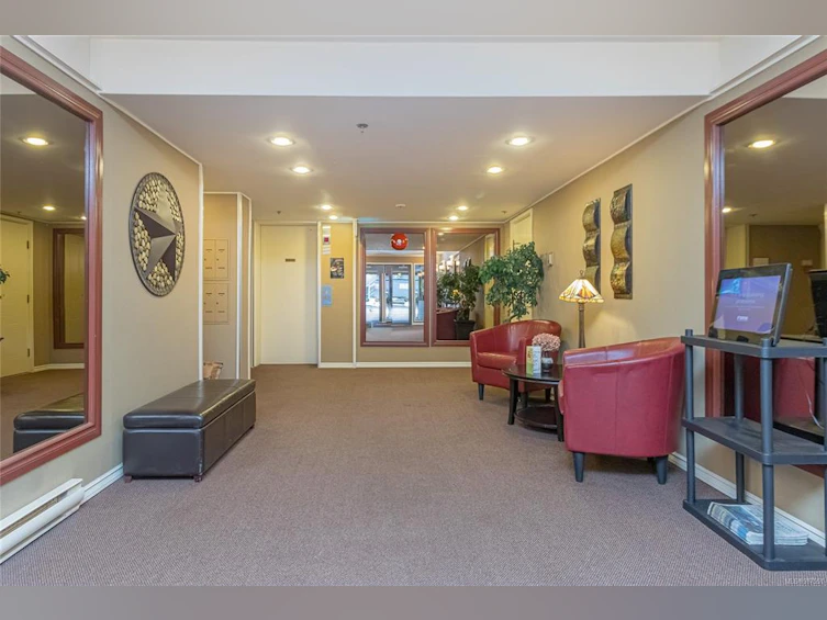 402-420 Parry Street, Victoria, BC, V8V 2H7 - 3