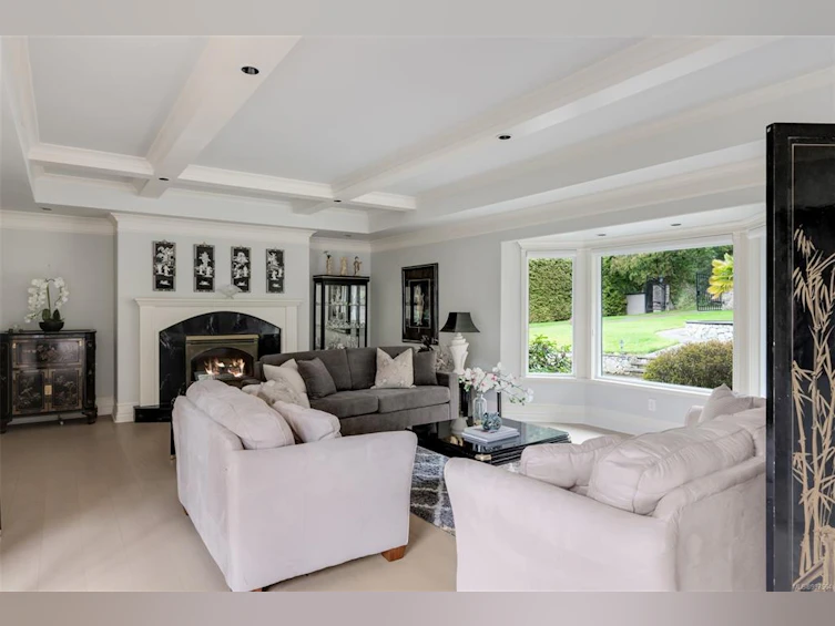 2625 E Macdonald Drive, Saanich, BC, V8N 1Y1 - 7