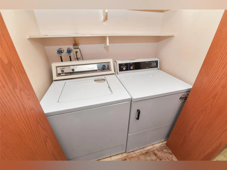1280 Hampshire Road, Oak Bay, BC, V8S 4T2 - 22