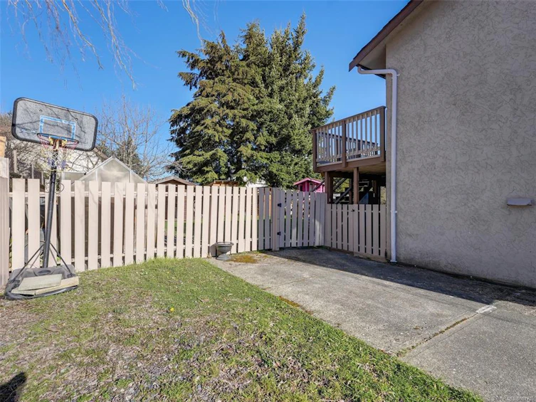 524 Stornoway Drive, Colwood, BC, V9C 2R4 - 33