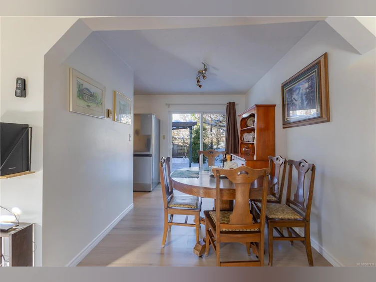 614 Springbok Road, Campbell River, BC, V9W 7C2 - 8