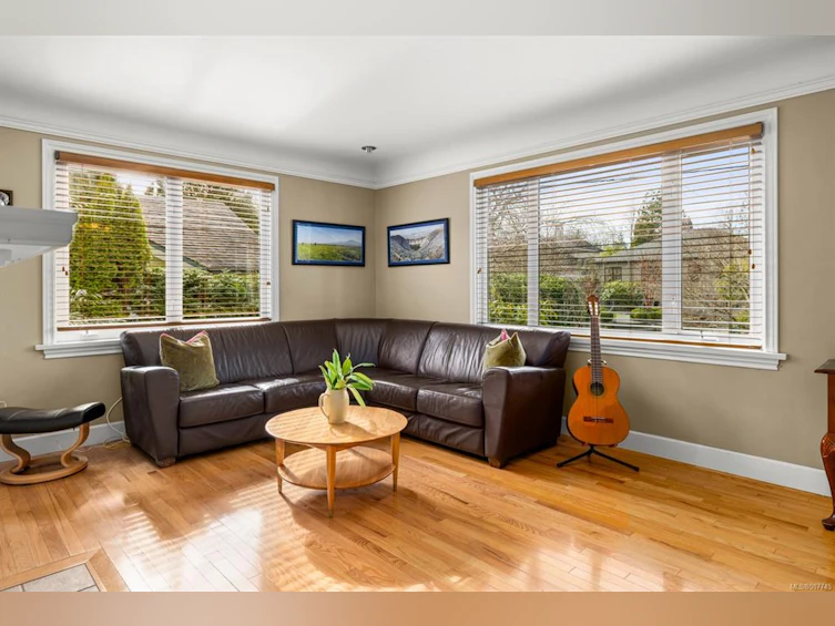 1023 Falkland Road, Oak Bay, BC, V8X 2S9 - 19