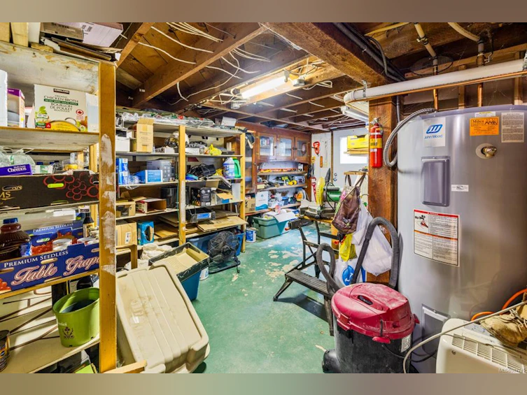 1023 Falkland Road, Oak Bay, BC, V8X 2S9 - 30