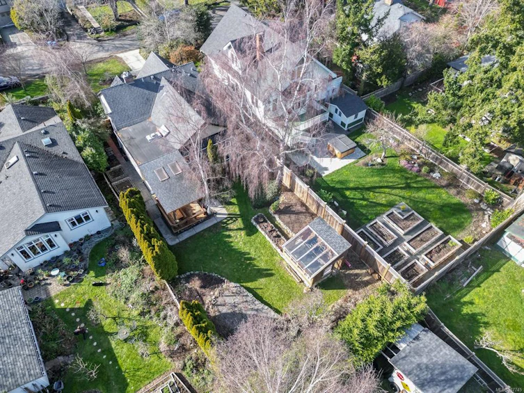 1023 Falkland Road, Oak Bay, BC, V8X 2S9 - 33