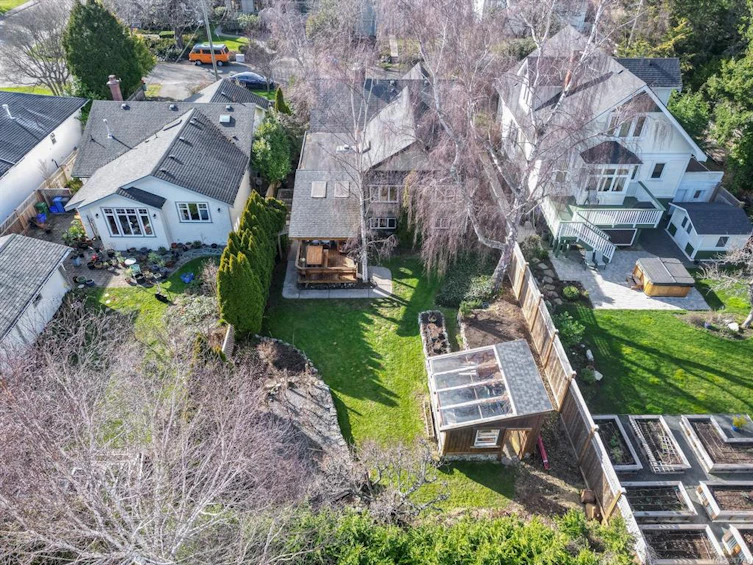 1023 Falkland Road, Oak Bay, BC, V8X 2S9 - 40