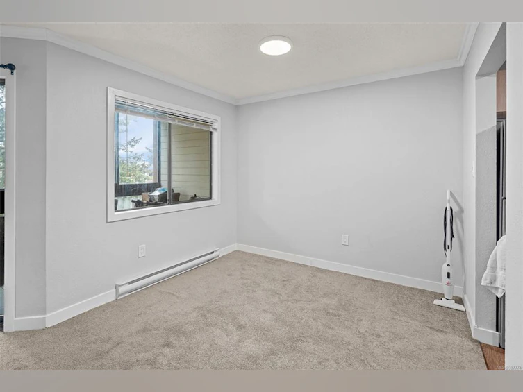 409-75 W Gorge Road, Saanich, BC, V9A 7A9 - 8