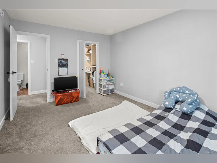 409-75 W Gorge Road, Saanich, BC, V9A 7A9 - 10