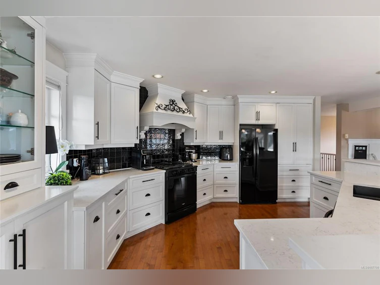 404 Margaret Lane, View Royal, BC, V9B 6M2 - 7