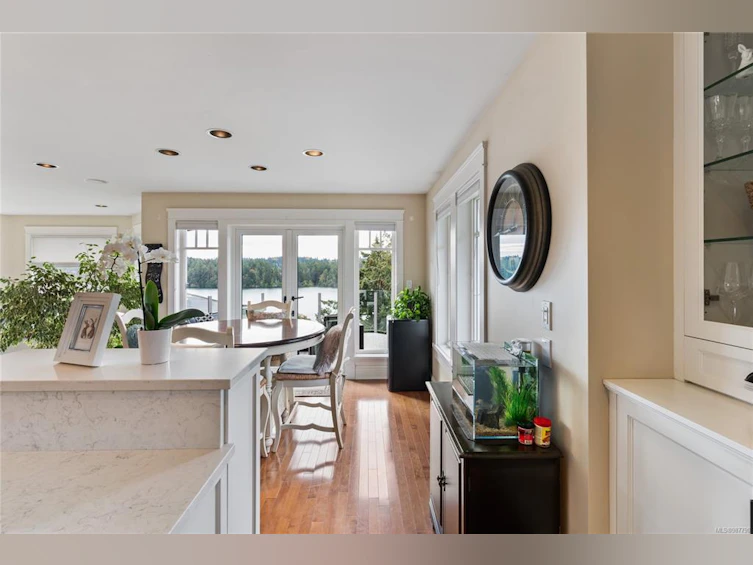 404 Margaret Lane, View Royal, BC, V9B 6M2 - 14