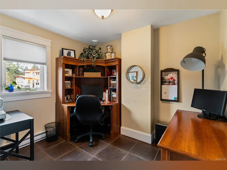 404 Margaret Lane, View Royal, BC, V9B 6M2 - 37