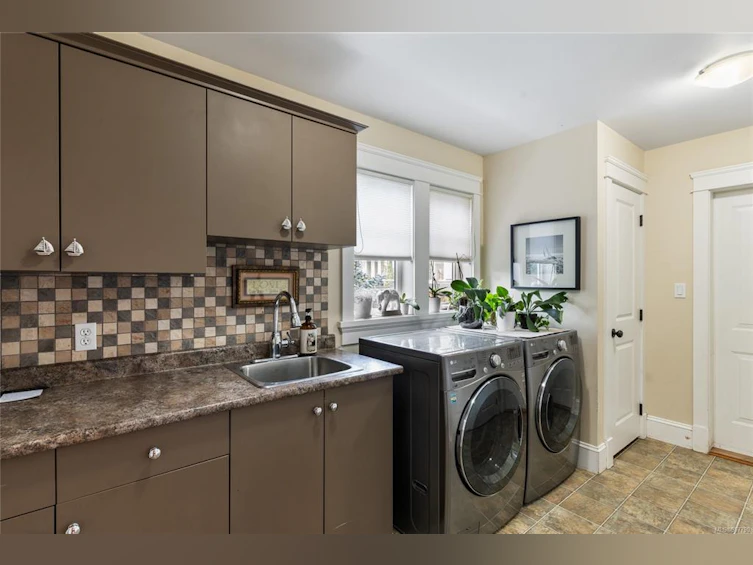 404 Margaret Lane, View Royal, BC, V9B 6M2 - 42