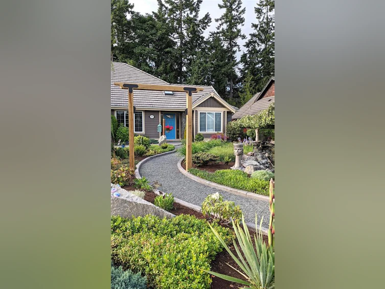 1037 Cantebury Place, Qualicum Beach, BC, V9K 0A1 - 4