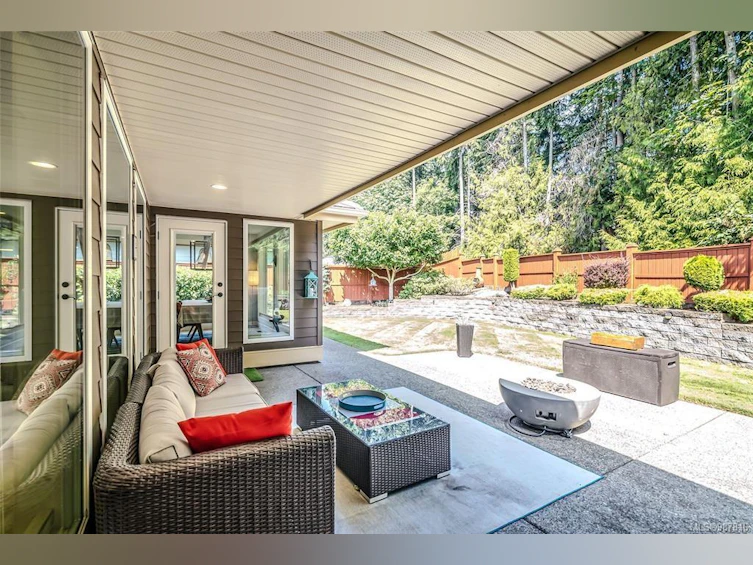 1037 Cantebury Place, Qualicum Beach, BC, V9K 0A1 - 7