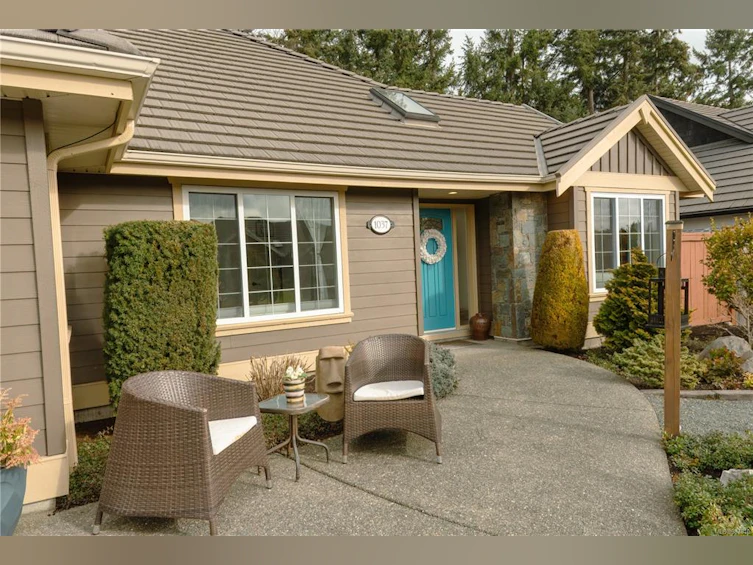 1037 Cantebury Place, Qualicum Beach, BC, V9K 0A1 - 35