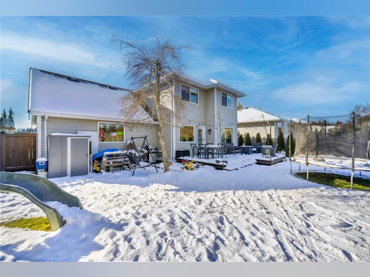 1075 Sunrise Drive, Qualicum Beach, BC, V9K 2K9 - 10