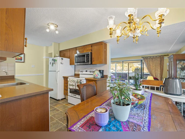 102-309 Morison Avenue, Parksville, BC, V9P 1M6 - 3