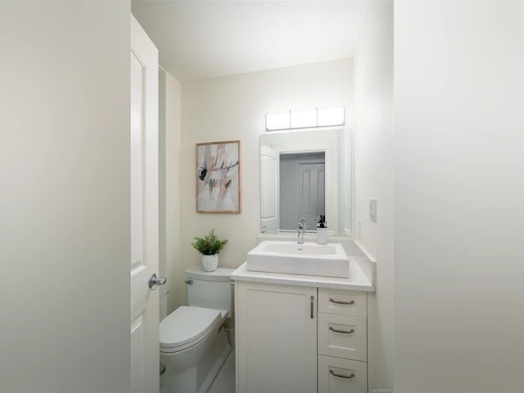 9622 Sixth Street, Sidney, BC, V8L 2W2 - 22