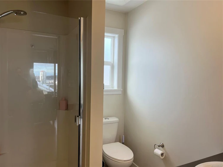 429 & 431 Milton Street, Nanaimo, BC, V9R 2K9 - 40