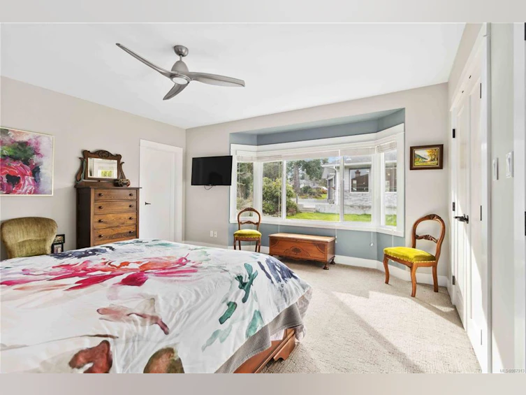 10 Phillion Place, Esquimalt, BC, V9A 4H9 - 30