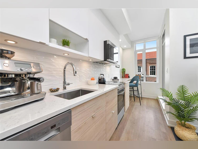 601-1628 Store Street, Victoria, BC, V8W 0H1 - 11