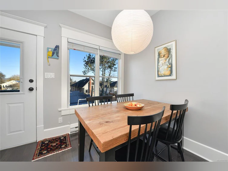 2715 Asquith Street, Victoria, BC, V8R 3Y6 - 14