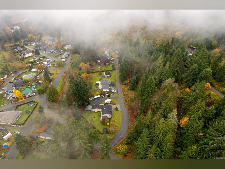 2156 Elizabeth Street, Nanaimo, BC, V9X 1G3 - 35