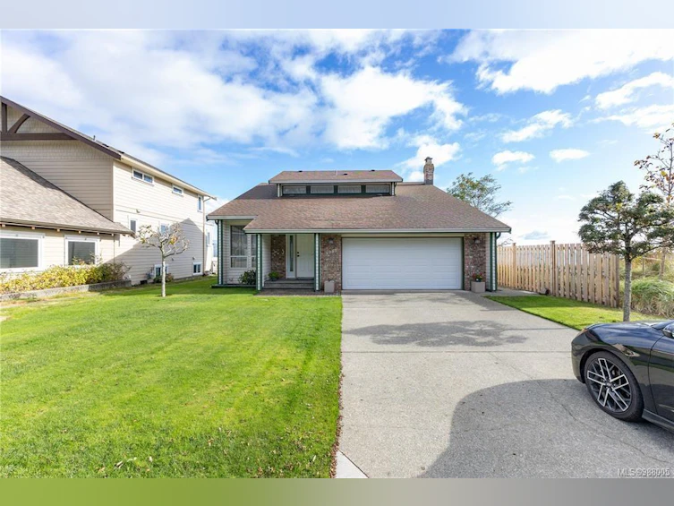 1081 S Island Highway, Campbell River, BC, V9W 1B4 - 3
