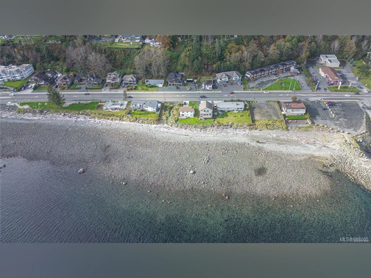 1081 S Island Highway, Campbell River, BC, V9W 1B4 - 32