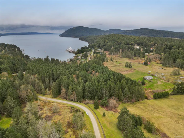 281 Merryman Drive, Mayne Island, BC, V0N 2J2 - 30