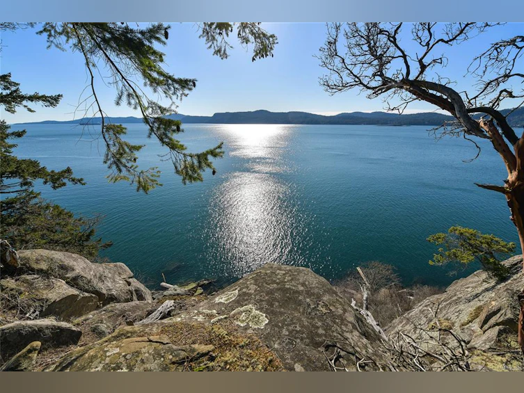 Lot A Beechwood Drive, Mayne Island, BC, V0N 2J2