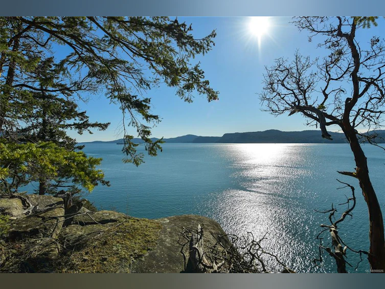 Lot A Beechwood Drive, Mayne Island, BC, V0N 2J2 - 5