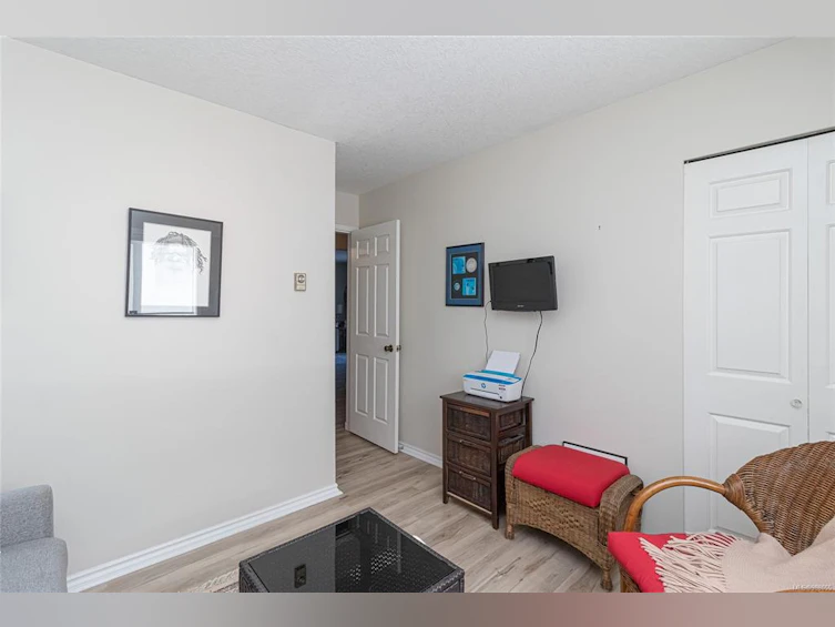 1-129 E Sixth Avenue, Qualicum Beach, BC, V9K 1R2 - 25