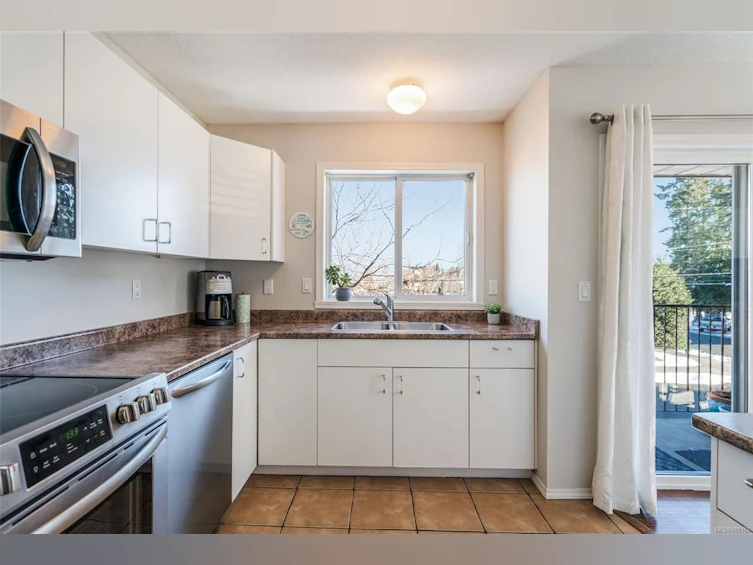 7-707 Primrose Street, Qualicum Beach, BC, V9K 2K1 - 22