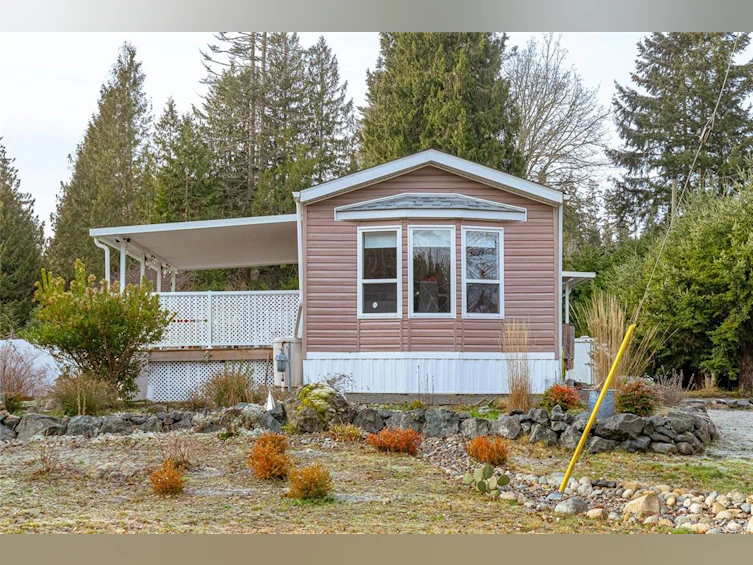 1534 Mason Trail, French Creek, BC, V9P 1X9 - 12
