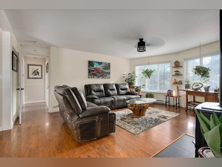 8348 Bayview Park Drive, Nanaimo, BC, V0R 2H0 - 3