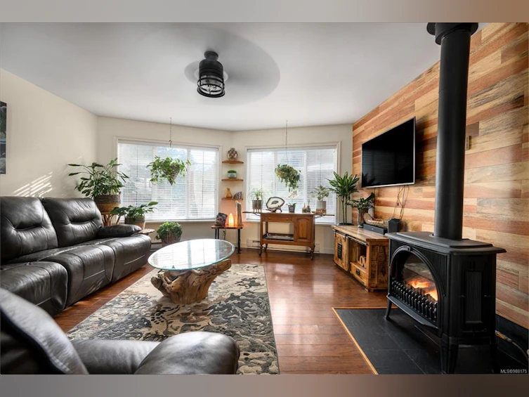 8348 Bayview Park Drive, Nanaimo, BC, V0R 2H0 - 4