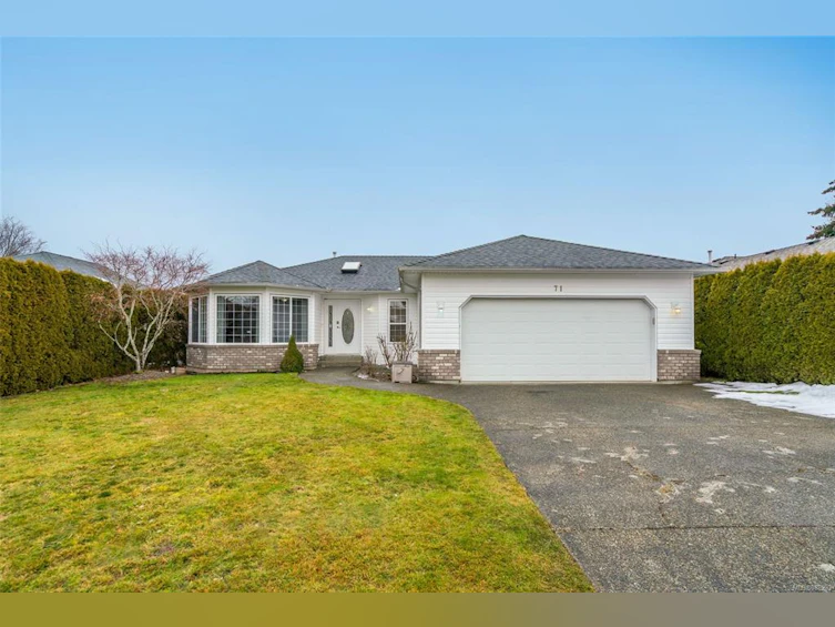 71 Magnolia Drive, Parksville, BC, V9P 2P6 - 10