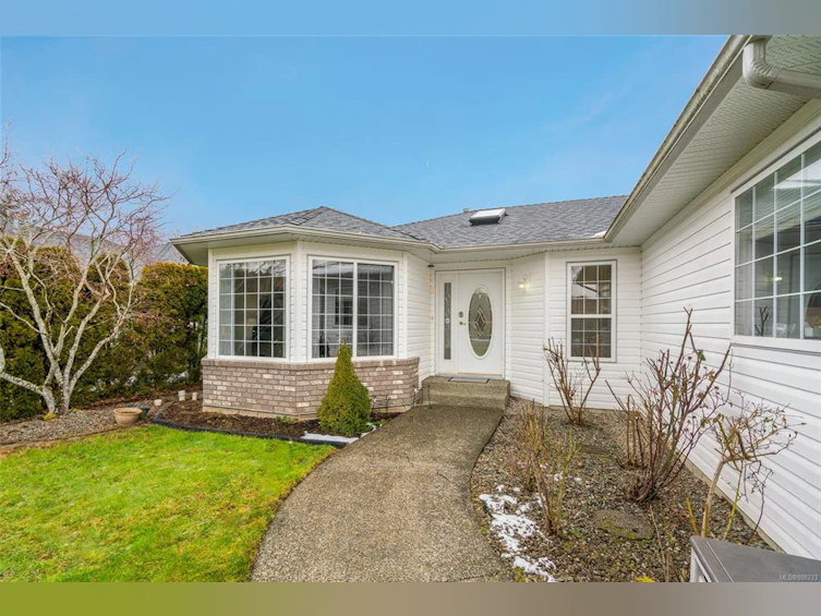 71 Magnolia Drive, Parksville, BC, V9P 2P6 - 12