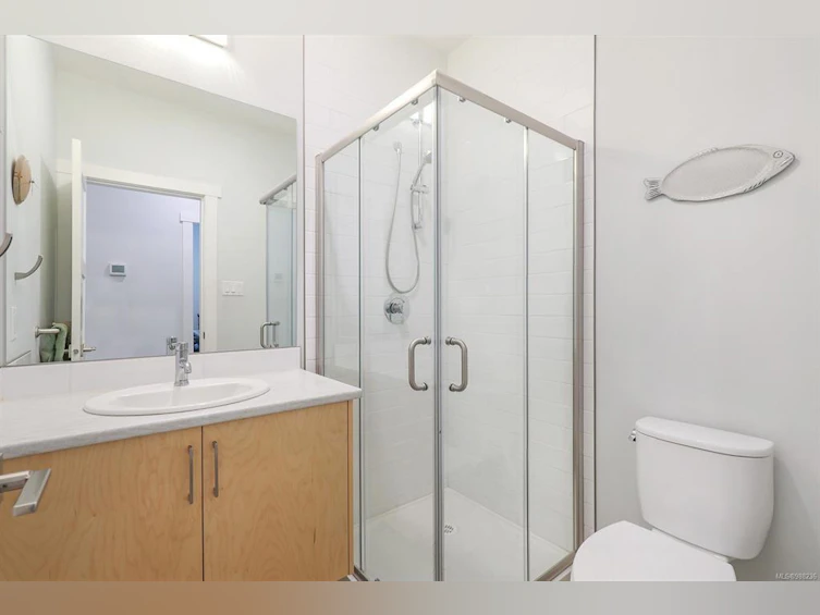 383 Ships Point Road, Fanny Bay, BC, V0R 1W0 - 19