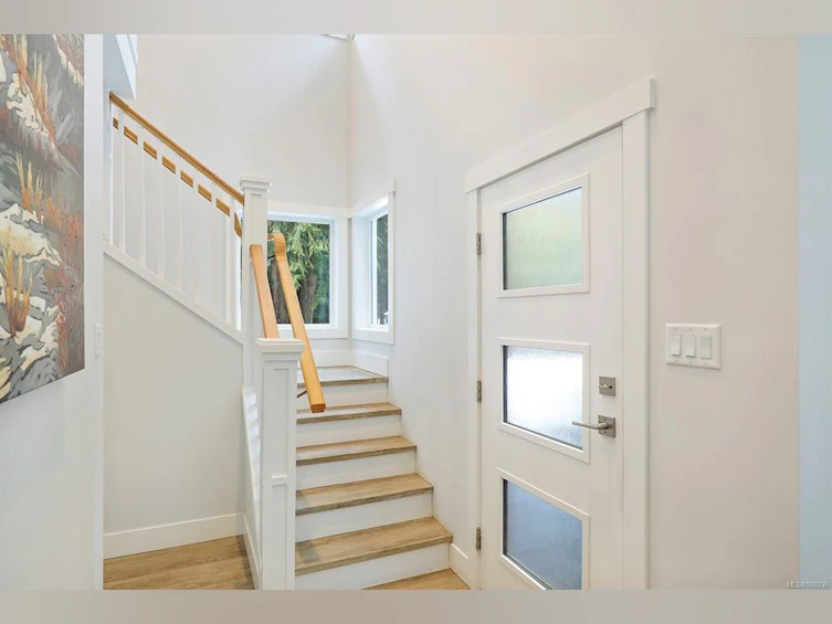 383 Ships Point Road, Fanny Bay, BC, V0R 1W0 - 21