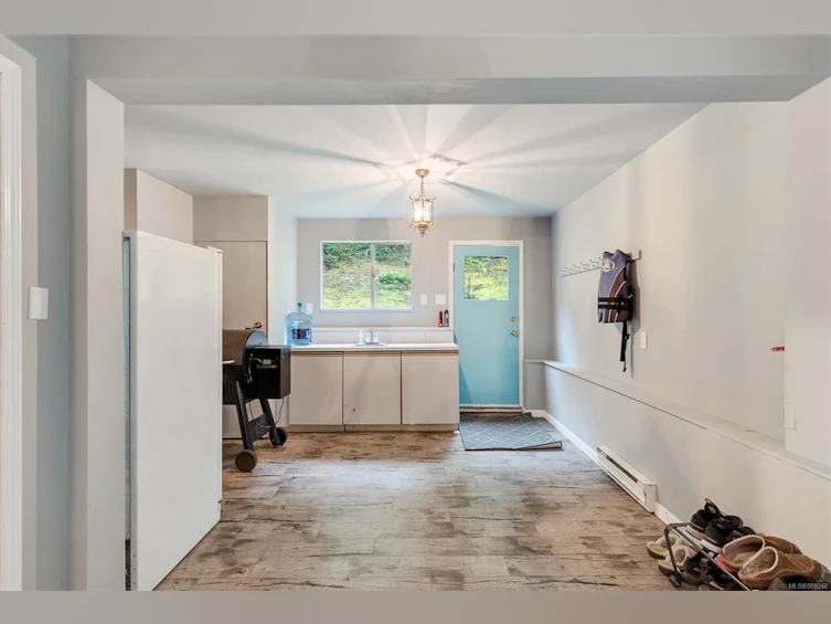 570 Waugh Road, Mayne Island, BC, V0N 2J1 - 28