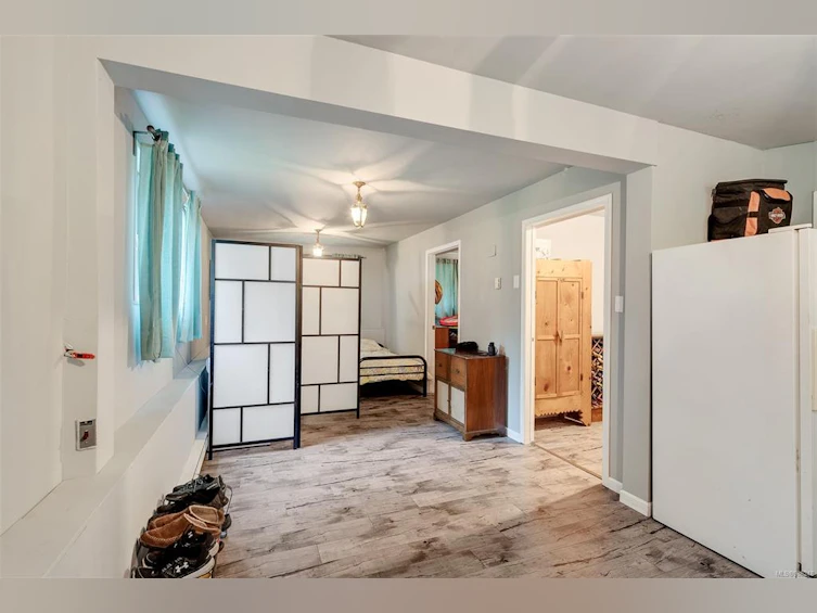 570 Waugh Road, Mayne Island, BC, V0N 2J1 - 29