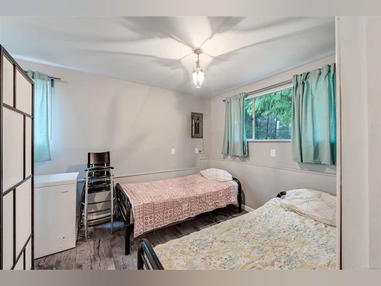 570 Waugh Road, Mayne Island, BC, V0N 2J1 - 30
