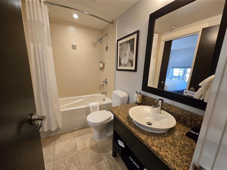 A516-810 Humboldt Street, Victoria, BC, V8V 5B1 - 13