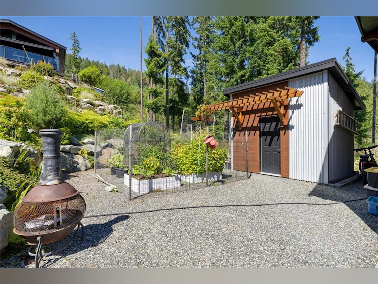 9535 Cabana Place, Lake Cowichan, BC, V0R 2G1 - 9