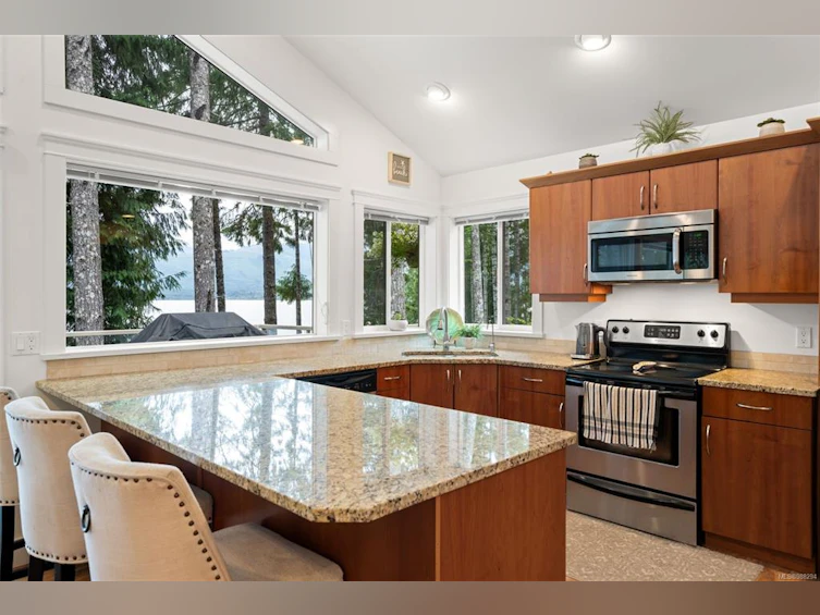 9712 Marble Bay Road, Lake Cowichan, BC, V0R 2G0 - 16