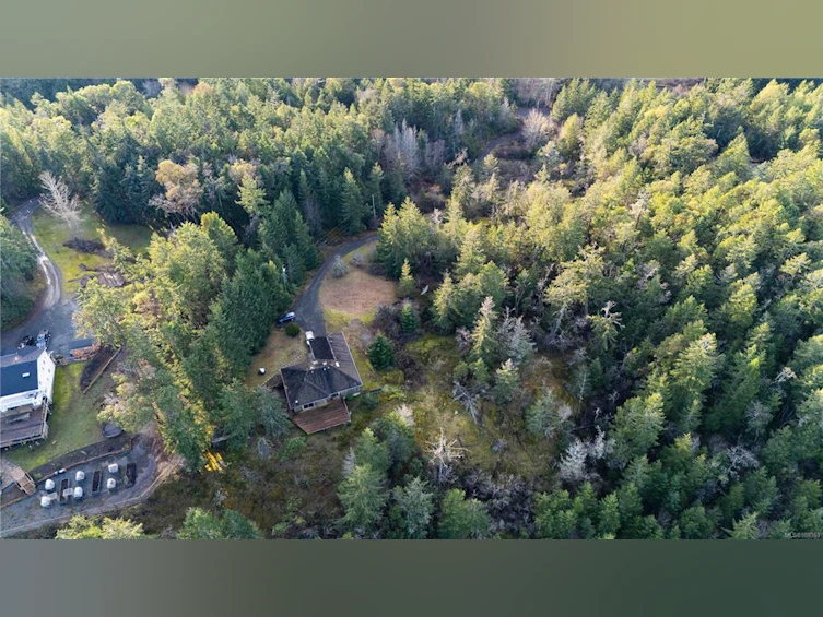 2750 Lana Road, Nanoose, BC, V9P 9B2 - 40