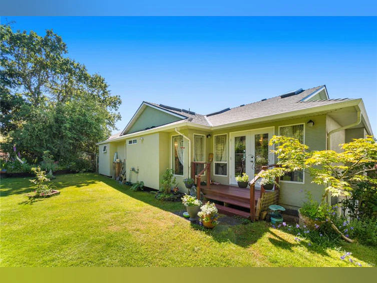 3335 Stephenson Point Road, Nanaimo, BC, V9T 1K3 - 7