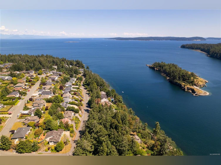 3335 Stephenson Point Road, Nanaimo, BC, V9T 1K3 - 54